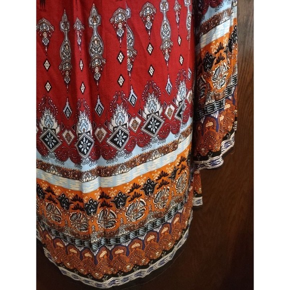 Loveriche Shift Dress Small Maroon Open back flowy Bell Sleeve Lined Lightweight - Picture 5 of 7